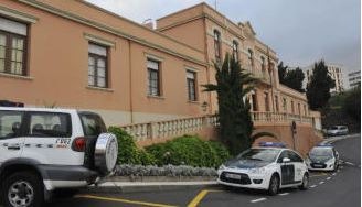 Dos detenidos por robar de doce viviendas de Tenerife joyas y dinero.