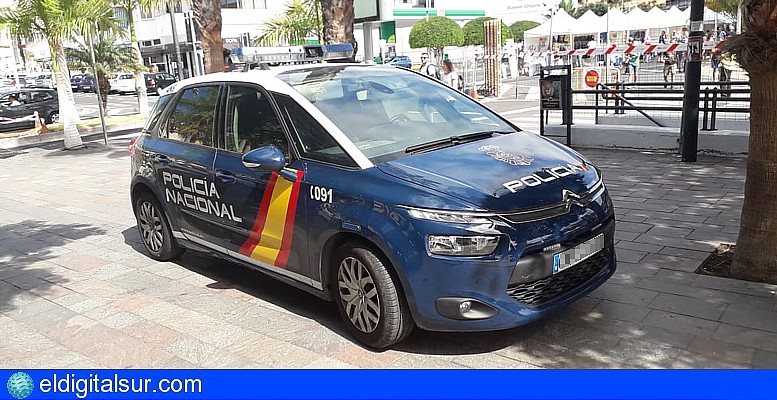 Detenidos en Arona con 2 bolsas anti sistemas de alarma y ropa por valor de más de 1.000€.