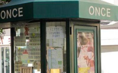 Detenidos por robo con fuerza en un kiosco de la ONCE.