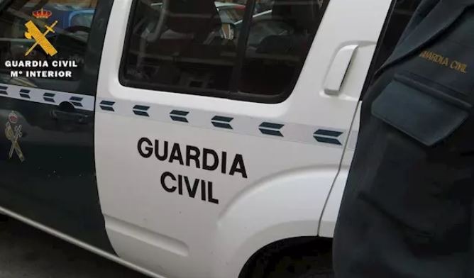 Detenido un menor por dos robos con fuerza de madrugada en viviendas habitadas de Puerto del Carmen (Lanzarote)