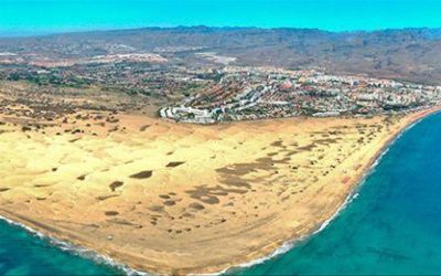 Amenaza con un destornillador al dueño de un bungalow en el sur de Gran Canaria.